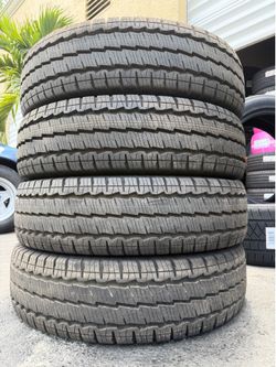 Set continental LT 215 85 R16