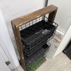 Rustic farmhouse-style organizer 🧺✨