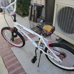 18 In Girls Bike