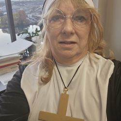 Nun Costume - Halloween