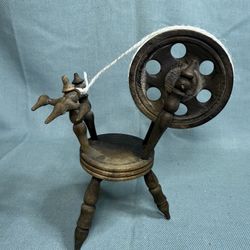 Vintage Old Miniature Wooden Spinning Wheel Doll House 7"