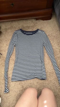 Long sleeve striped fitted shirt