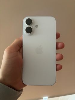 Apple iPhone 16 White