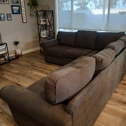 Sectional Right Hand 2 Piece 117" By87" Charcoal