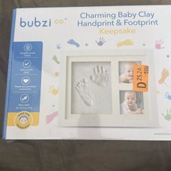 Never Used Baby Keep Sake Baby Clay Handprint & Footprint Keepsake Photo Frame 