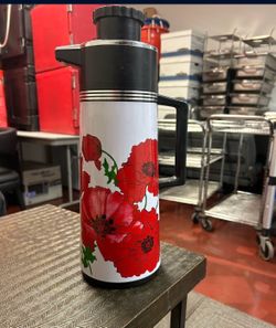 Poppy 12 cup hot beverage dispenser