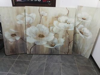 Lots of artwork photos pictures paintings