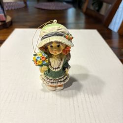 Vintage ornament figurine