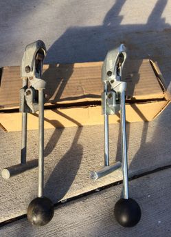 Dixon Valve F100 Band Clamp Hand Tool For 3/8