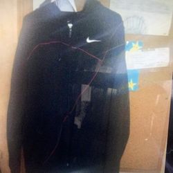 Nike Zip Up Hooded Jacket 