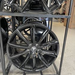 19in Full Gloss Black Turbine Model 3 Tesla Style Wheels