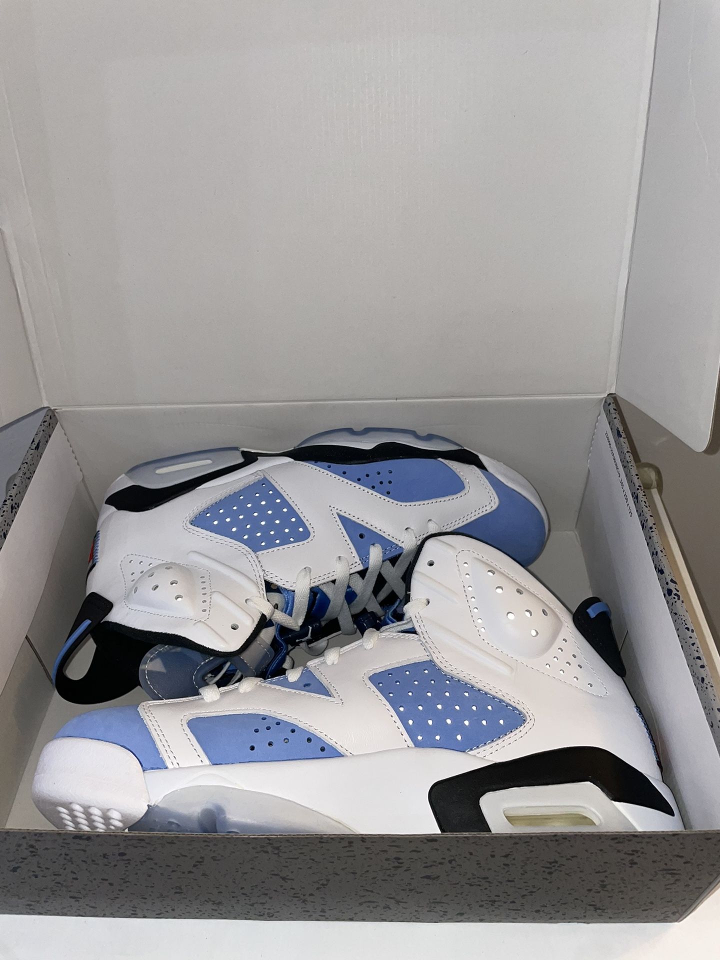 Jordan 6 Unc 