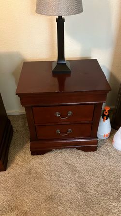 Dresser set