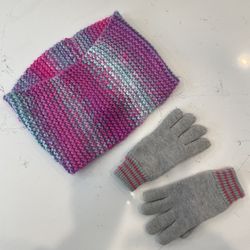 Girls Knit Infinity Scarf & Fleece Lined Knit Gloves 
