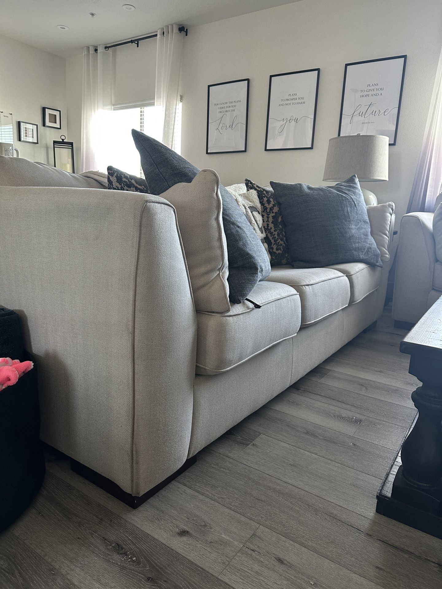 🛋️ Cream Couch & Loveseat Set – Great Condition | $500 OBO 
