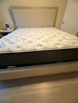 King Size frame and Mattress w/ 1 Nightstand