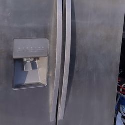 Whirlpool Stainless Steel Refrigerator 