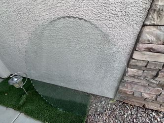 52” round glass table top