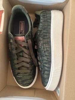 Puma Sneakers