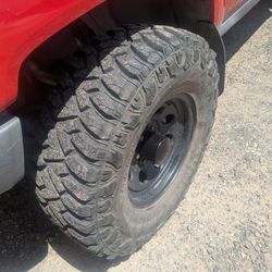 Off Roading / Mud Tires