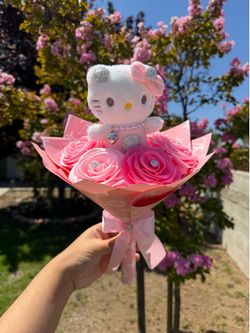 Hello Kitty bouquets