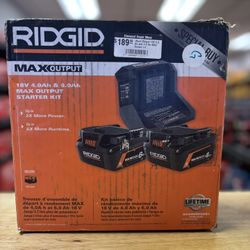 Ridgid 18V 6.0 Ah and 4.0 Ah MAX Output Lithium-Ion Batteries and Charger Kit with Bag
