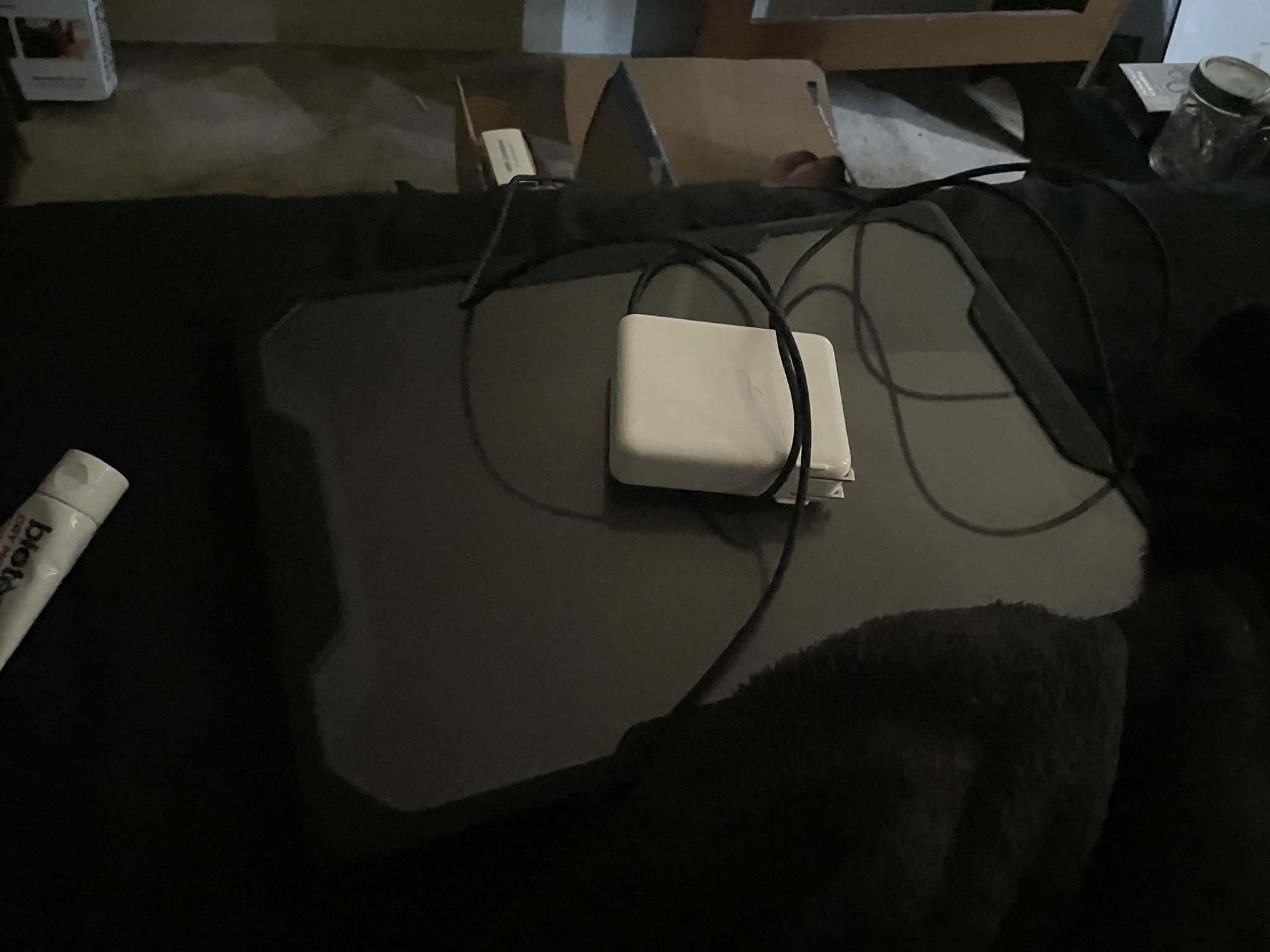 2025 Macbook pro 500 Gb 32 Ram new