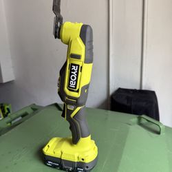 Ryobi 18V Cordless Oscillating Multi-Tool Kit with 2.0 Ah Battery and Charger