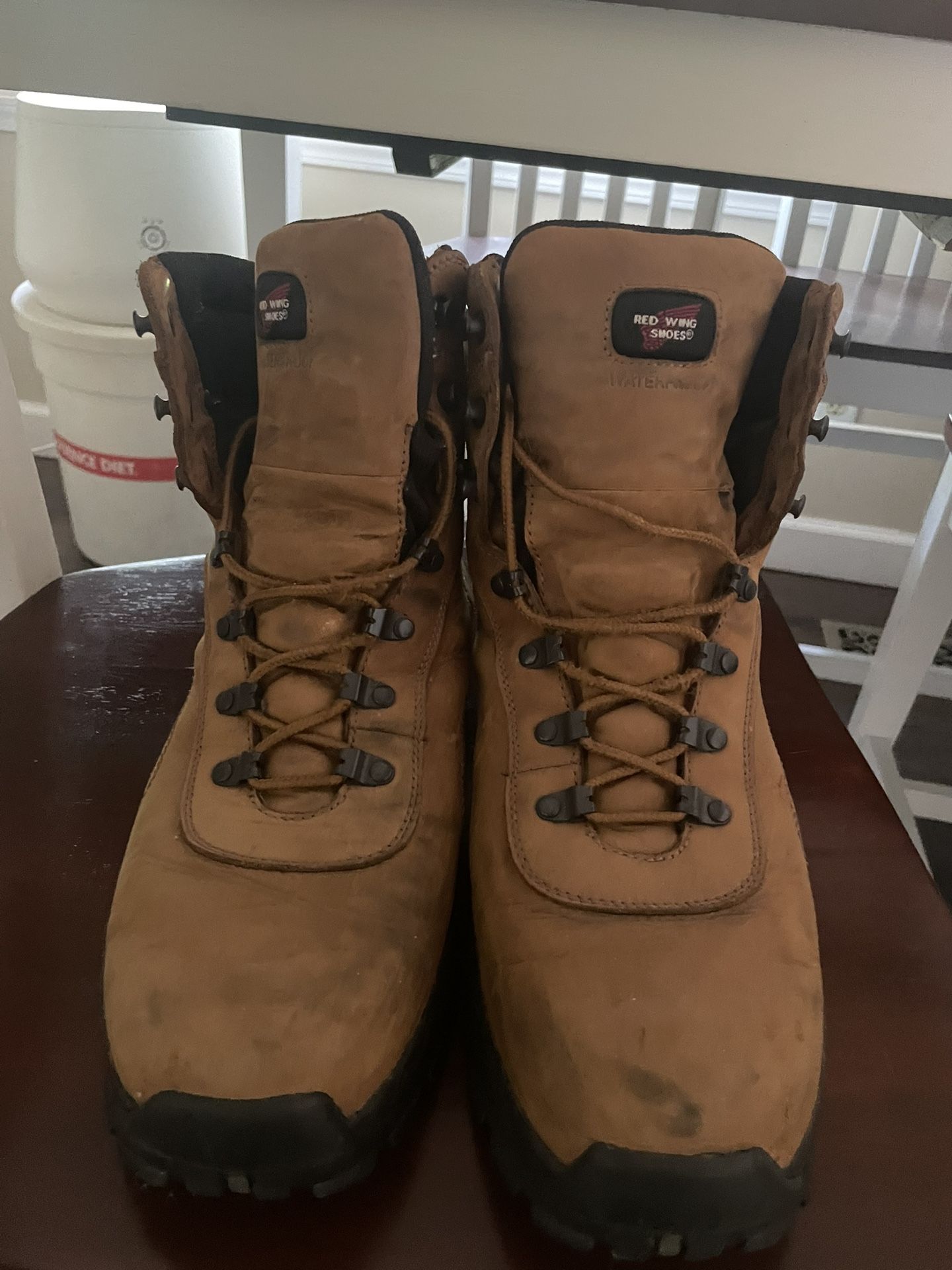 Nice Used Winter Work Boots Size 9.5
