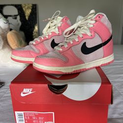 WMN Nike Dunk High Size 5.5