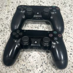 PS4 Controllers 