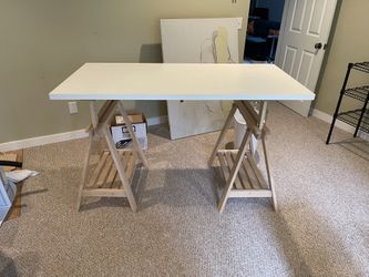 IKEA LAGKAPTEN MITTBACK Desk for Sale in Redmond, WA OfferUp
