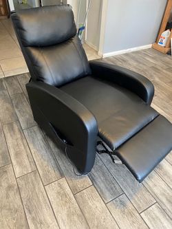 Recliner/massager