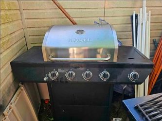 Nexgrill 4 burner BBQ whitside burner the price is firm