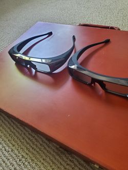 Glases Sony TDG-BR100 3D Glasses X2 for Sale in Santa Rosa, CA - OfferUp