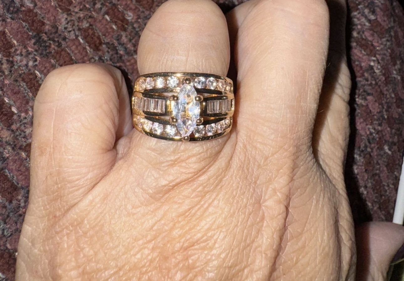 NEW Sterling Silver & Gold-tone Marquis CZ Ring - size 8