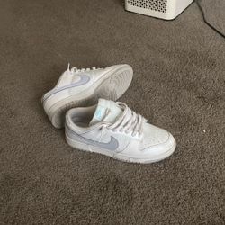 Nike Dunks 