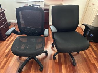 2 adjustable office chairs. Black, ergonomic.