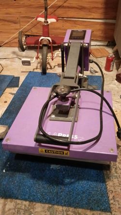 Wala shirt press