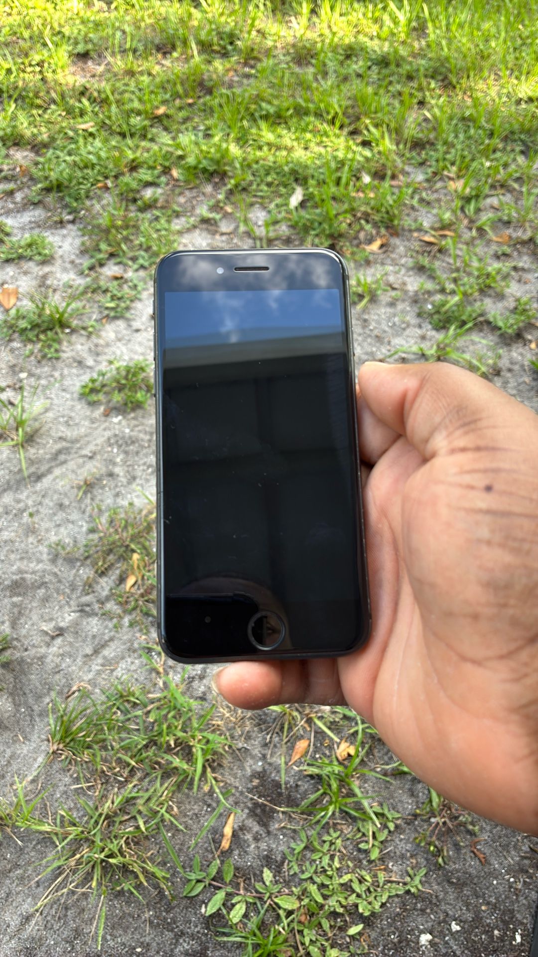 iPhone 8