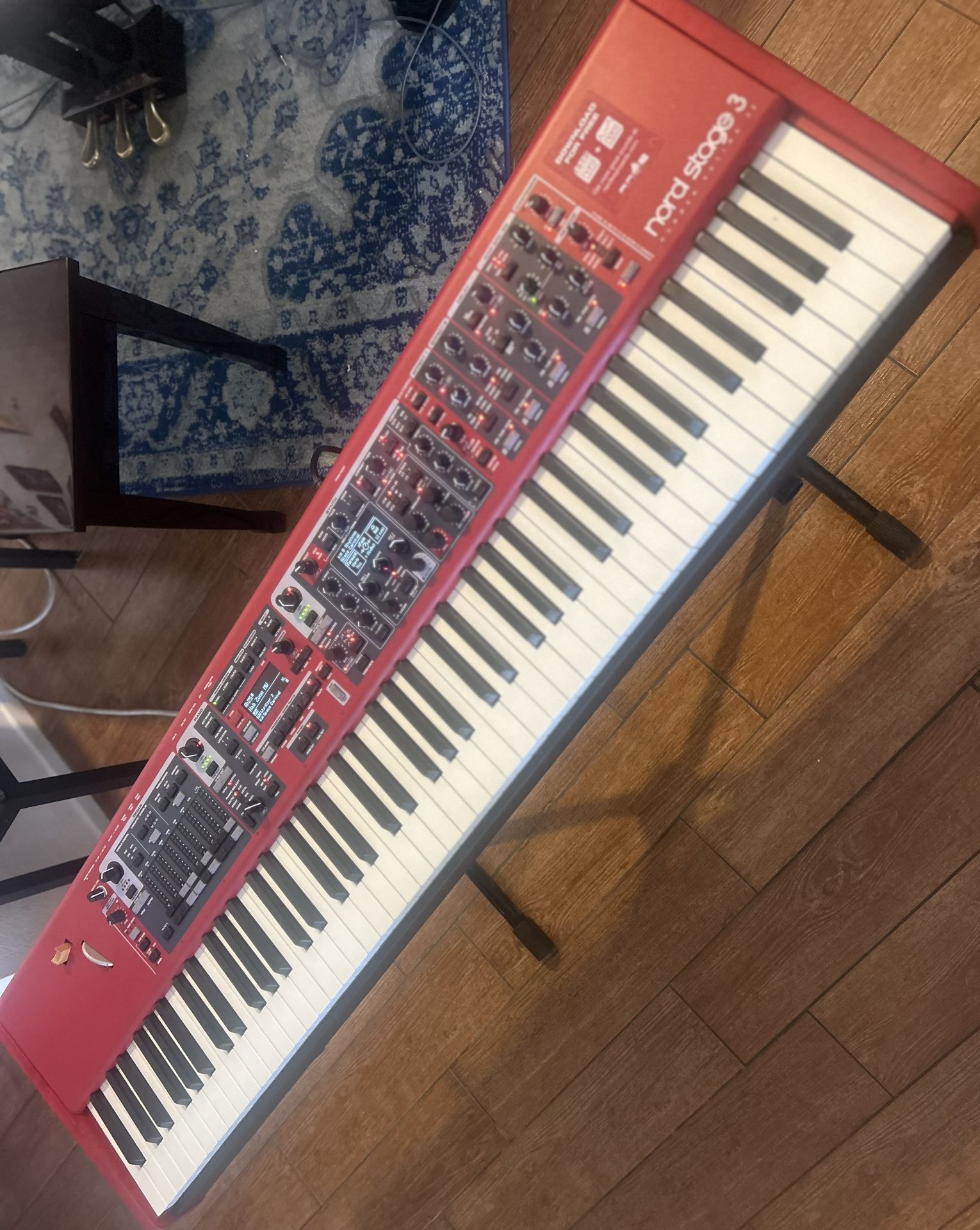 Nord Stage 3 HA88 Hammer Action 88-Key Digital Piano keyboard synthesizer with Fiber Hard Case
