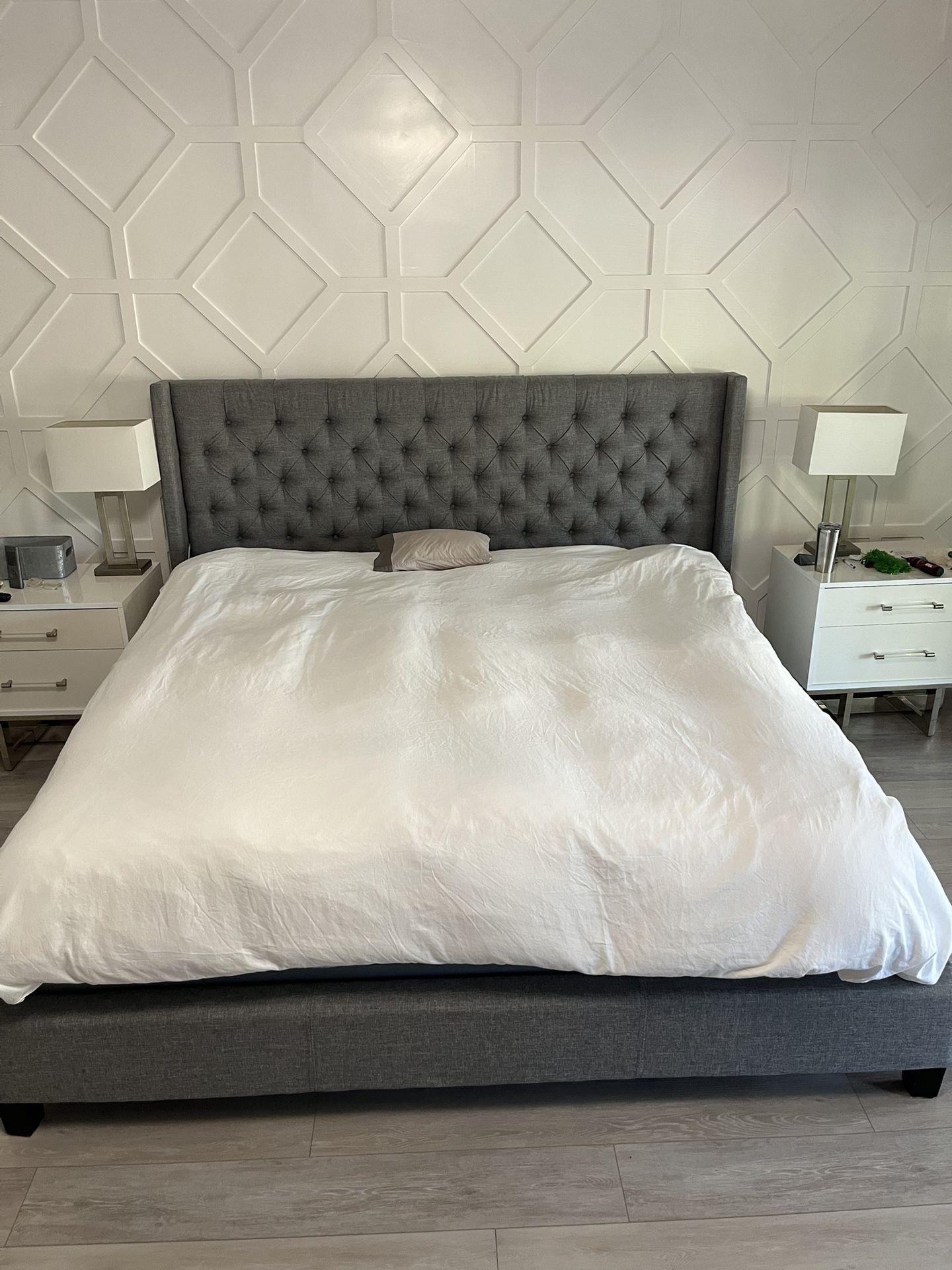 FREE King Bed Frame No Headboard