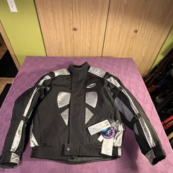 Nitro Riding jacket. Size-M Reflective & padded “NEW”