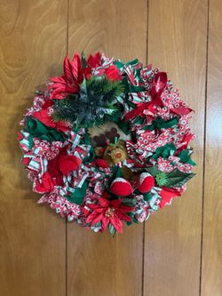 Vintage Handmade Christmas Fabric Rag Tie Wreath Plush Reindeer Poinsettia