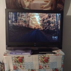 32"Tv Westinghouse Very Good Conditions $80Flat