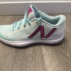 Women's New Balance Fuel Cell WCH996N4 Tennis Pickleball Shoes