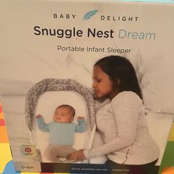 Baby Snuggle Nest Dream Portable Infant Sleeper