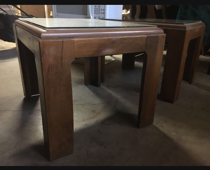 Two Matching End Tables With Glass Top