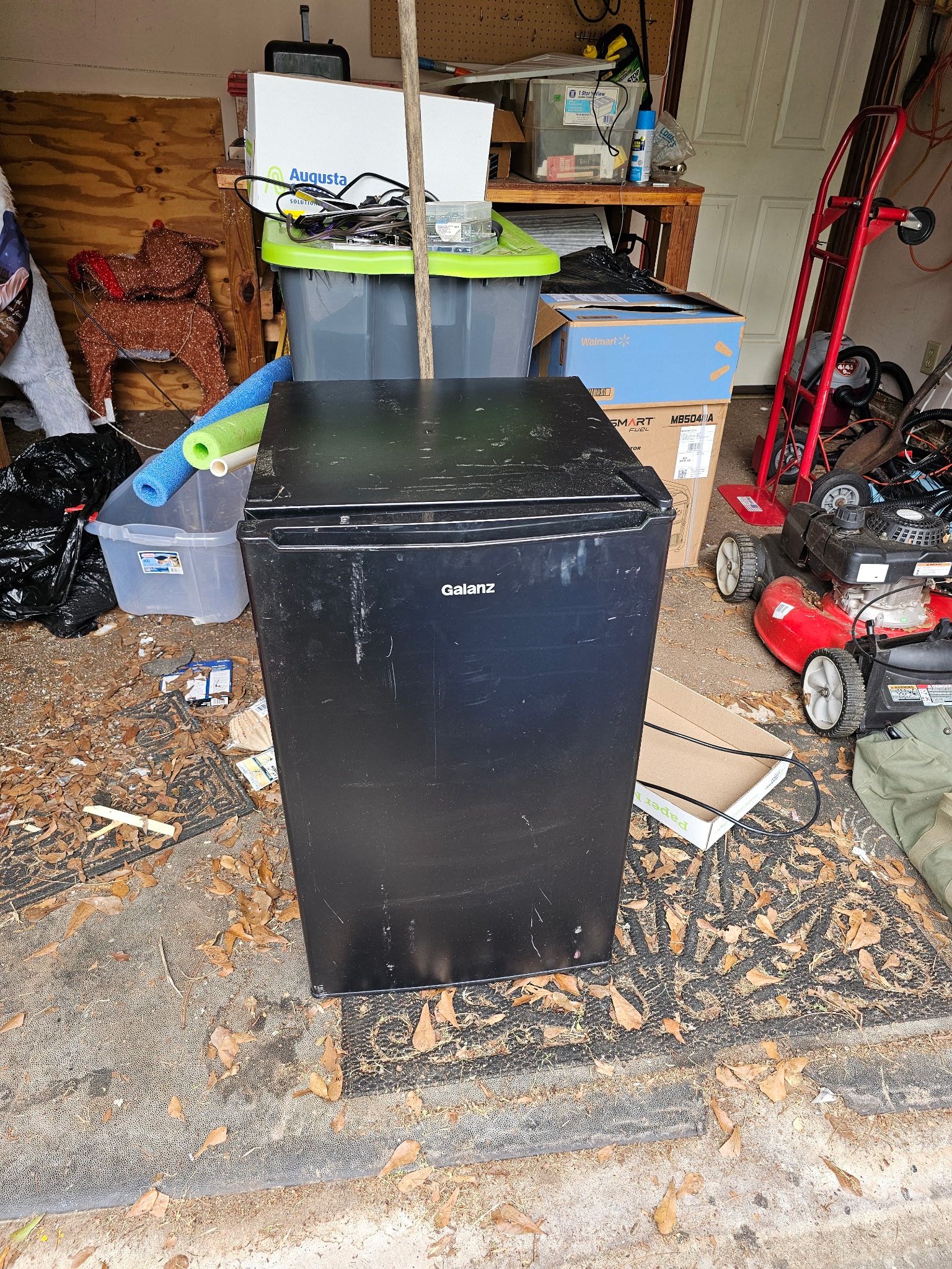 3.5 Cu Ft Galanz Refrigerator