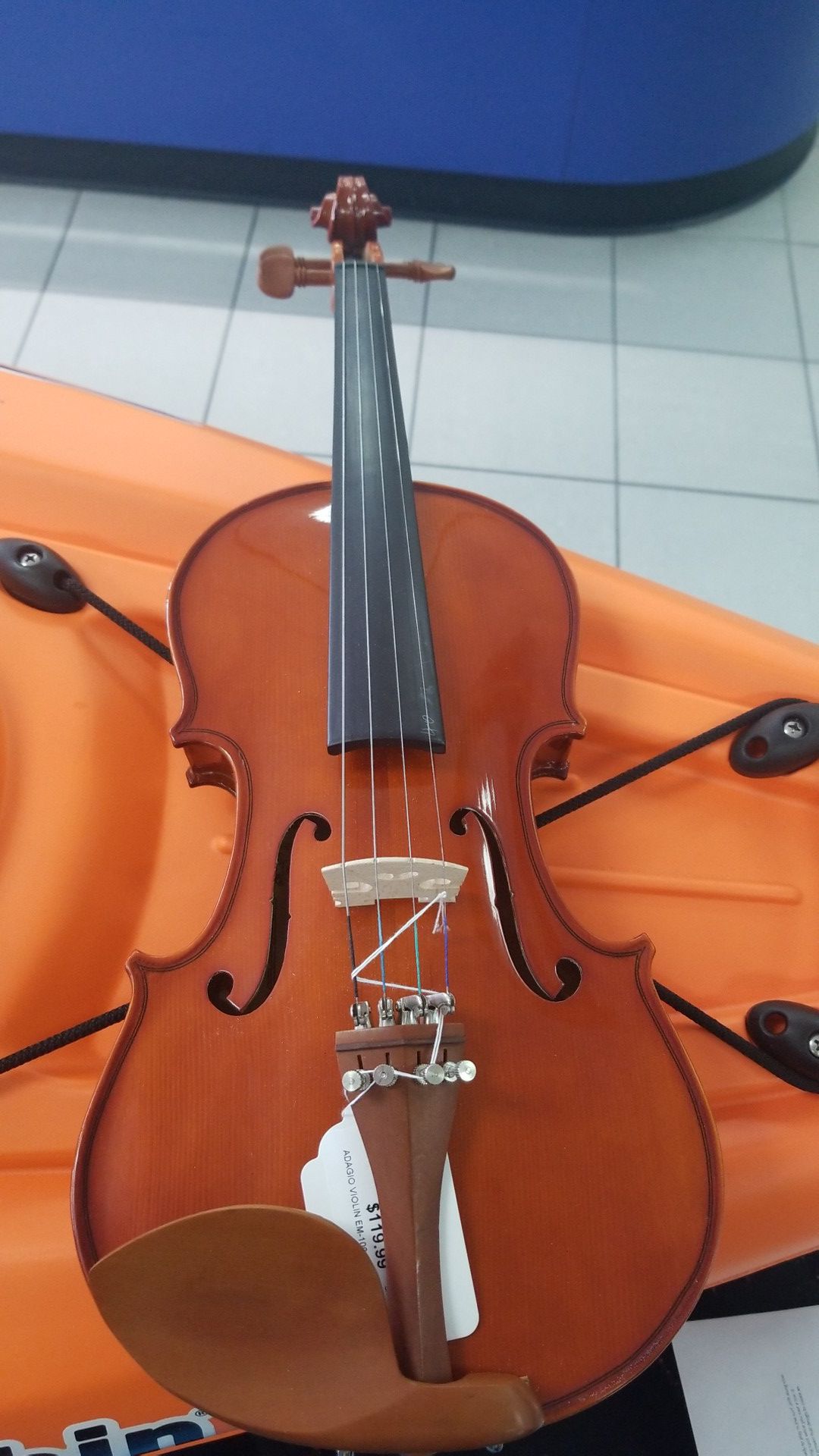 Adagio Violin EM 100